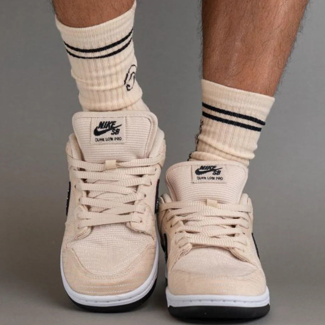 Nike SB Dunk Low x Albino & Preto Fossil