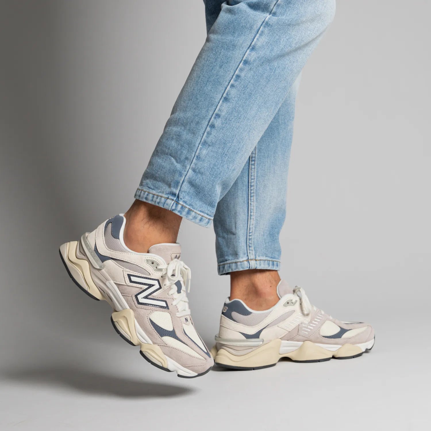 New Balance 9060 Moonrock Linen