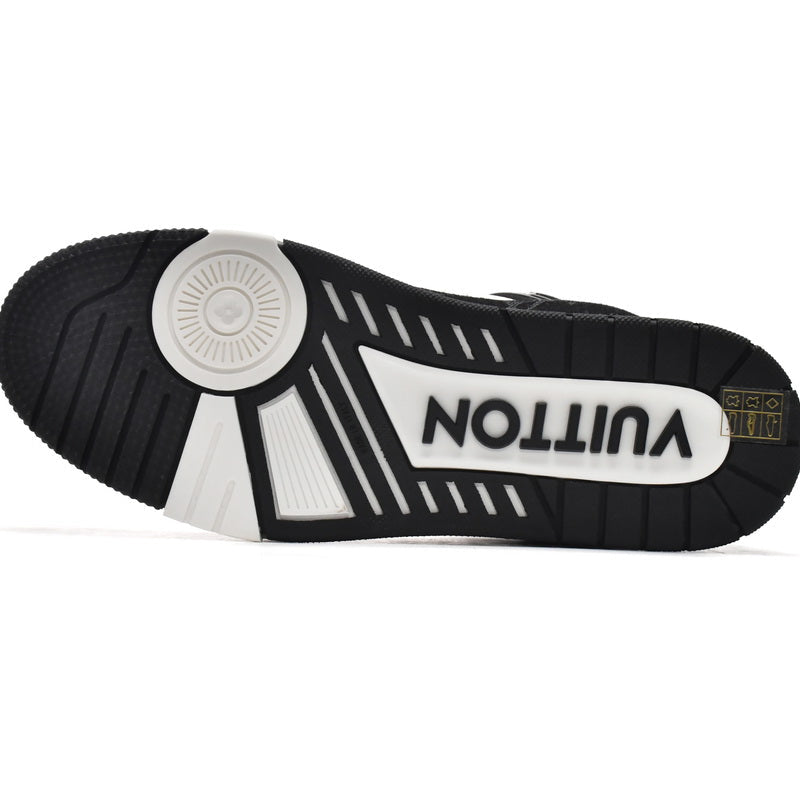 Louis Vuitton Trainer White Black