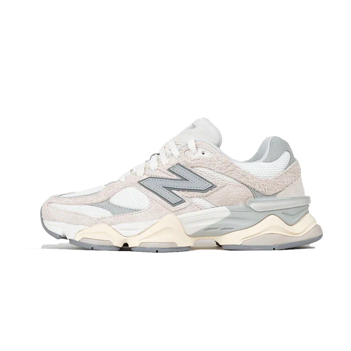 New Balance 9060 Moonbeam Sea Salt