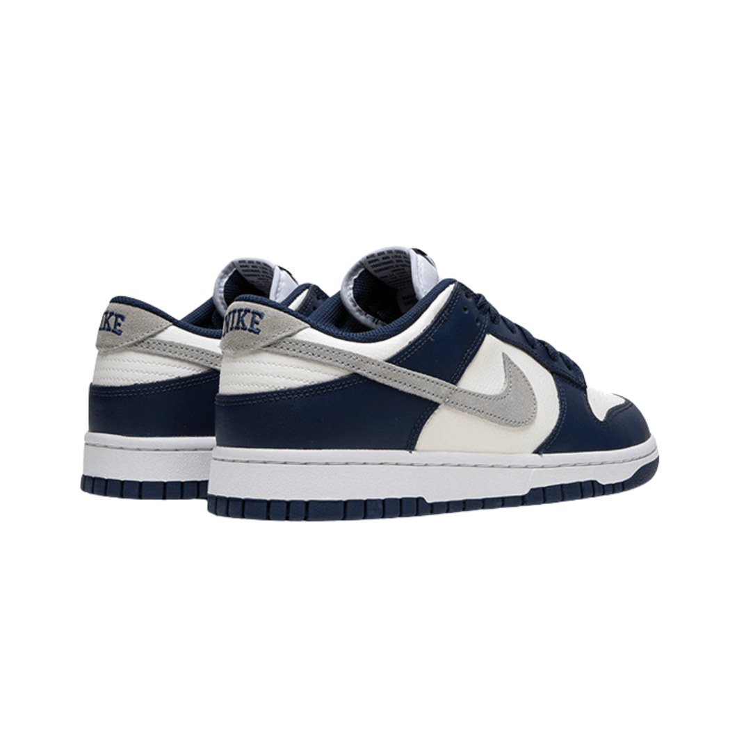 Nike Dunk Low Summit White Midnight Navy