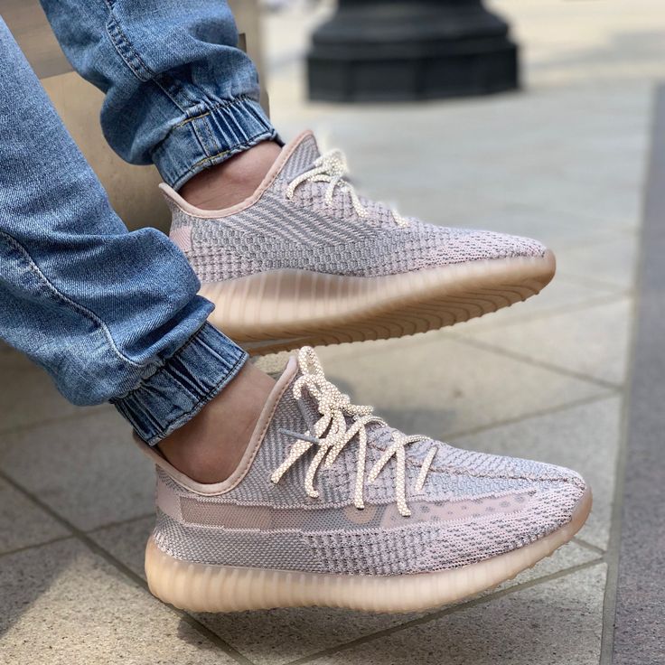 adidas Yeezy Boost 350 V2 Synth