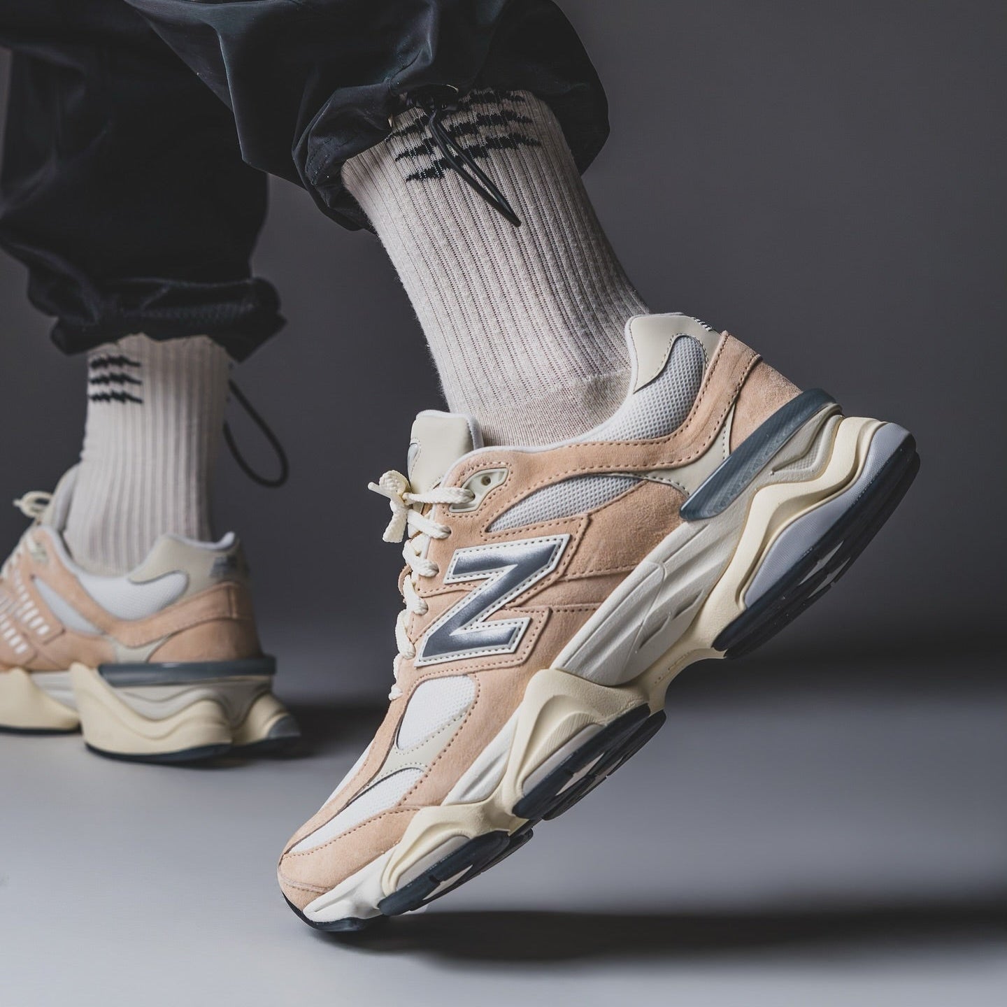 New Balance 9060 Vintage Rose