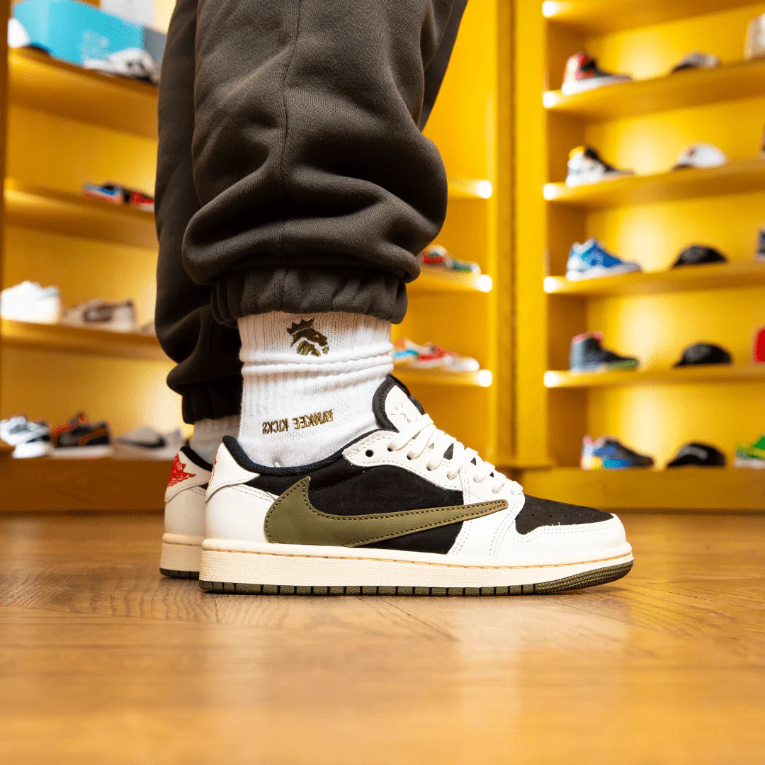 Air Jordan 1 Retro Low OG SP Travis Scott Olive (W) - BAW KICKS