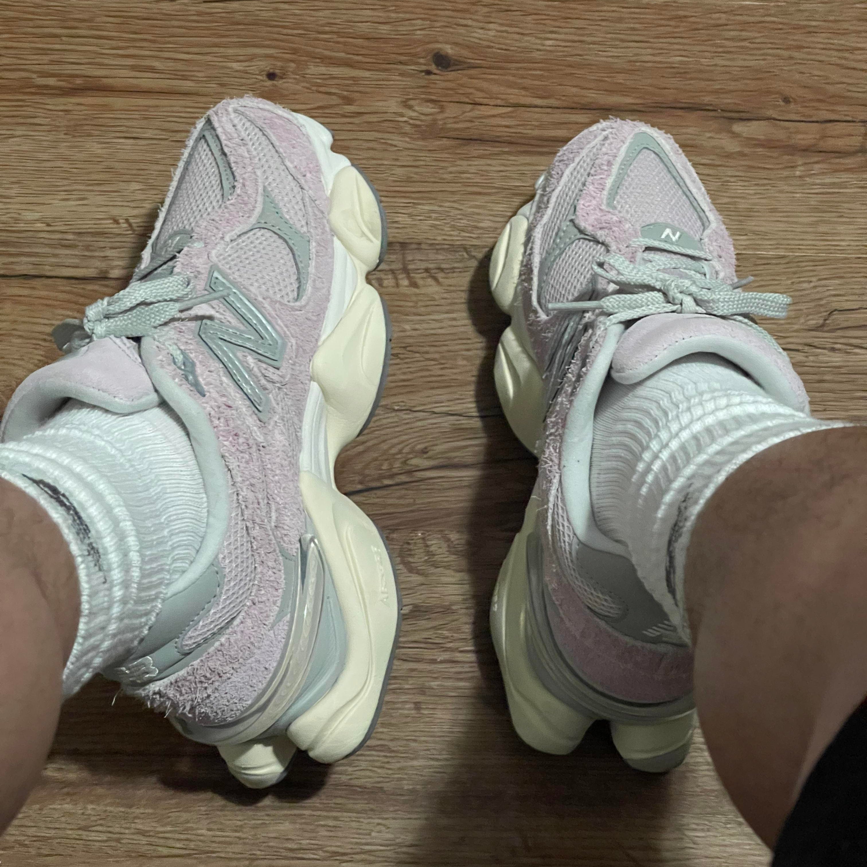 New Balance 9060 December Sky