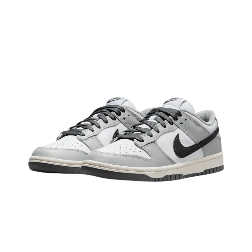 Nike Dunk Low Light Smoke Grey