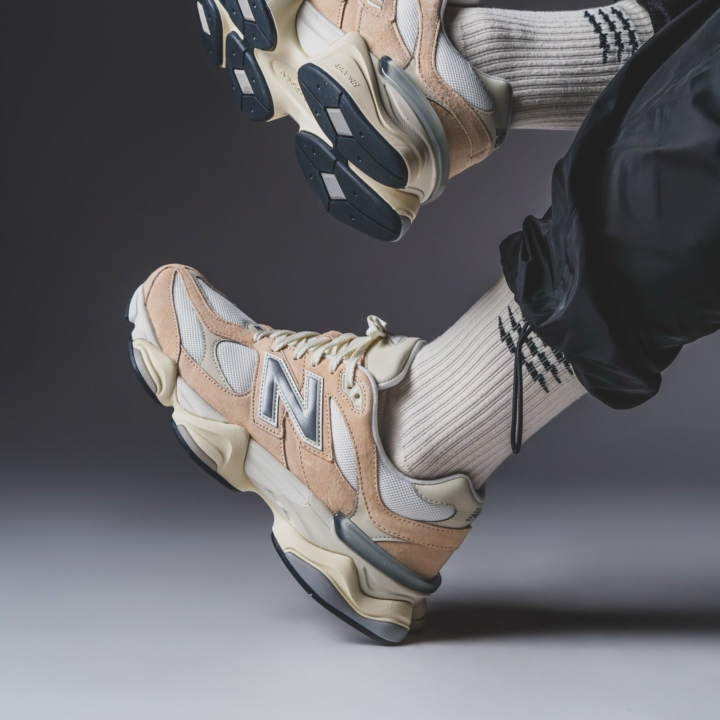 New Balance 9060 Vintage Rose