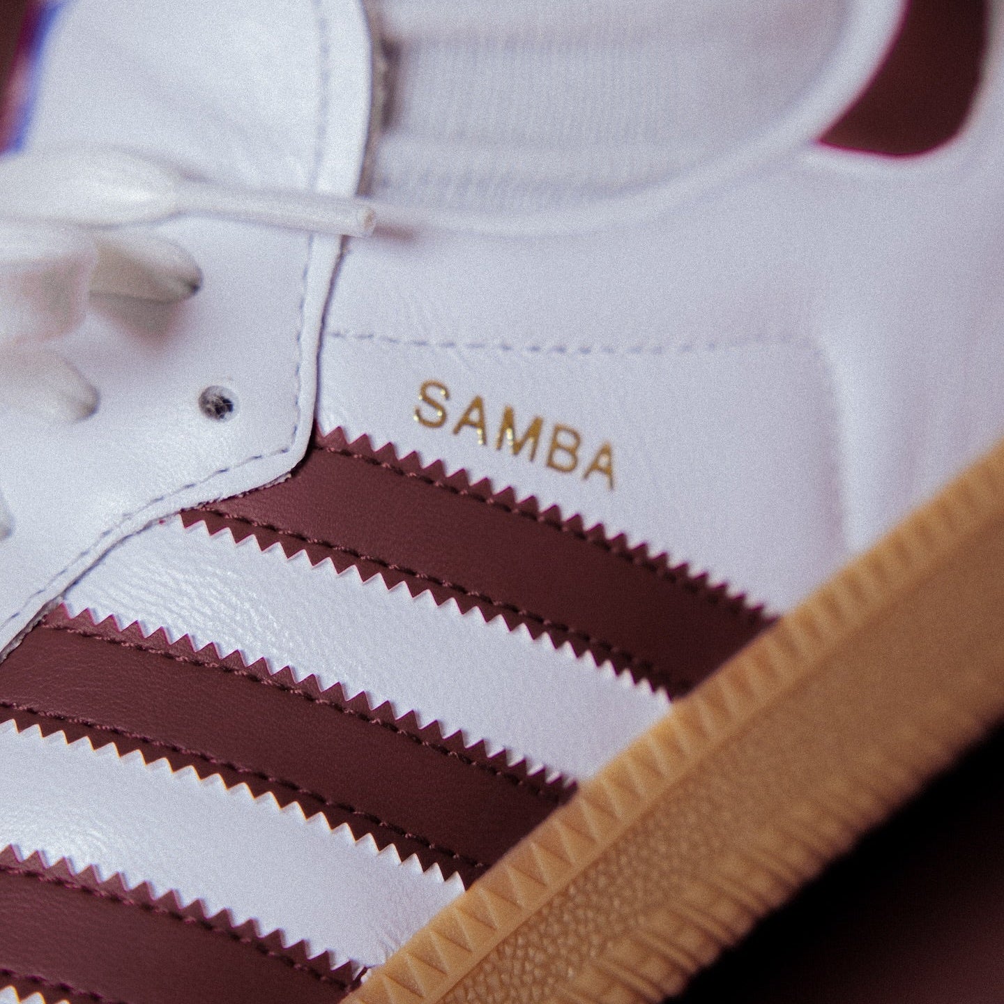 adidas Originals Samba OG Collegiate Burgundy Gum